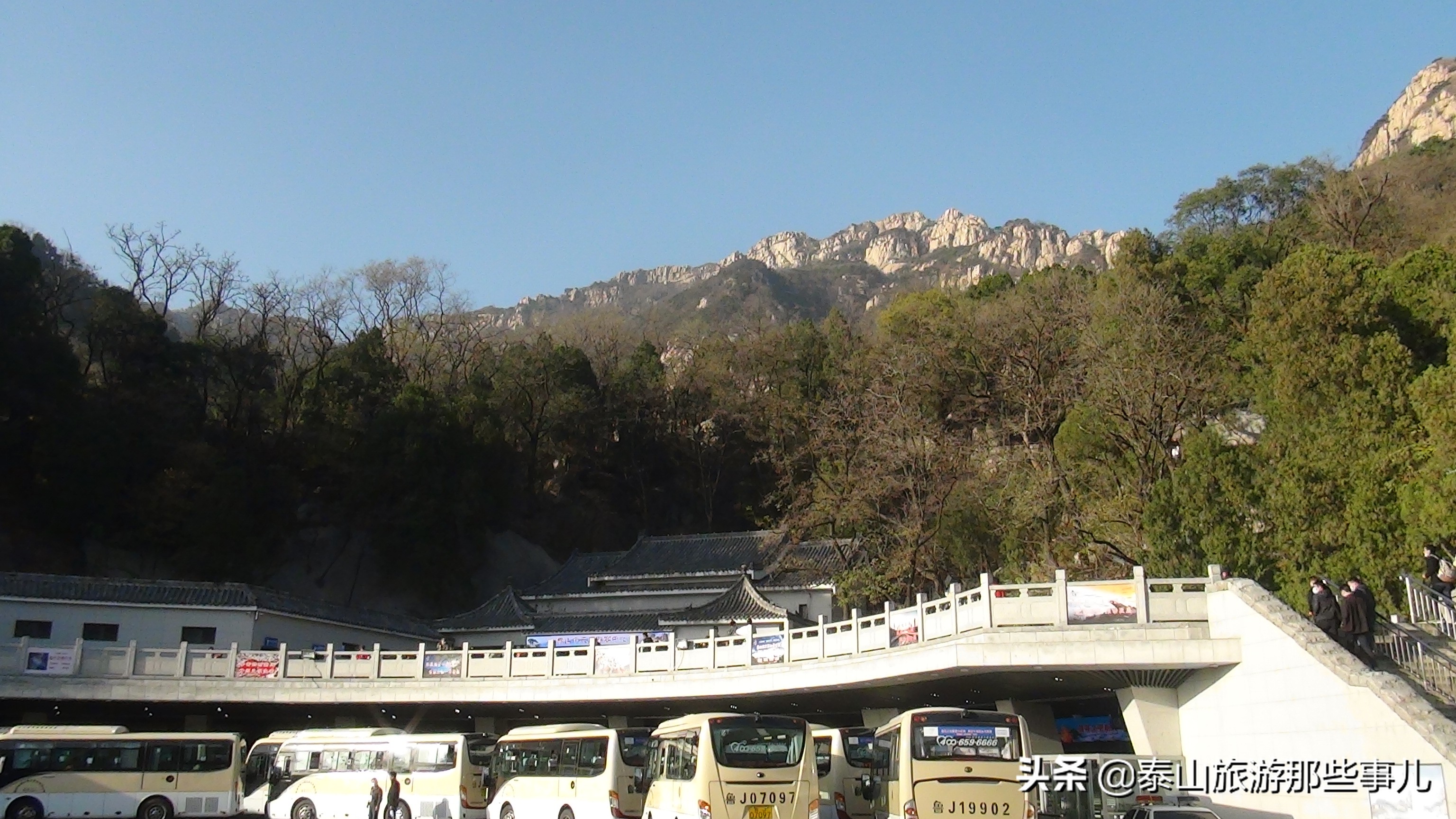 *安泰**唯一正南正北笔直古街巷,古韵悠长,泰山两大景点位居其中