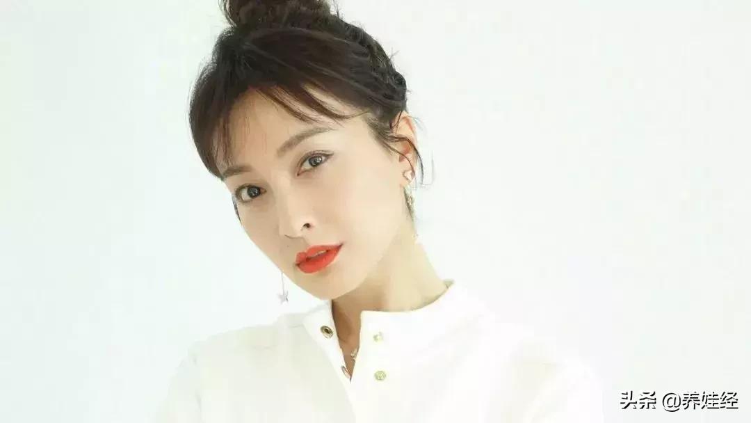 吴昕综艺崩溃大哭原视频,快乐大本营蔡依林吴昕