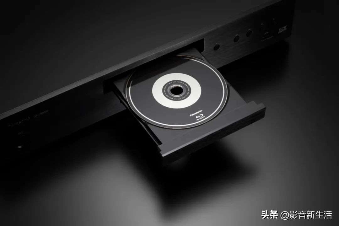 松下蓝光机ub9000只能播放碟片吗 (松下dp-ub9000hdmi2.1)