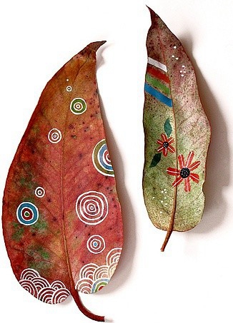 秋天最美的落叶手工,跟秋天有关的树叶手工超级简单