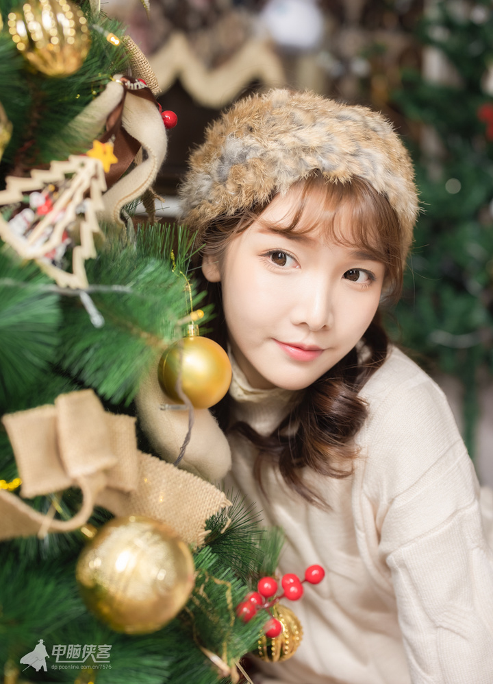 慵懒风写真小姐姐,圣诞小姐姐写真视频