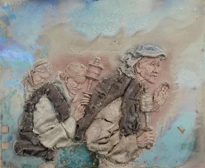 他的悬雕是站立的神奇「悬之又玄——徐初泽的悬雕瓷画」