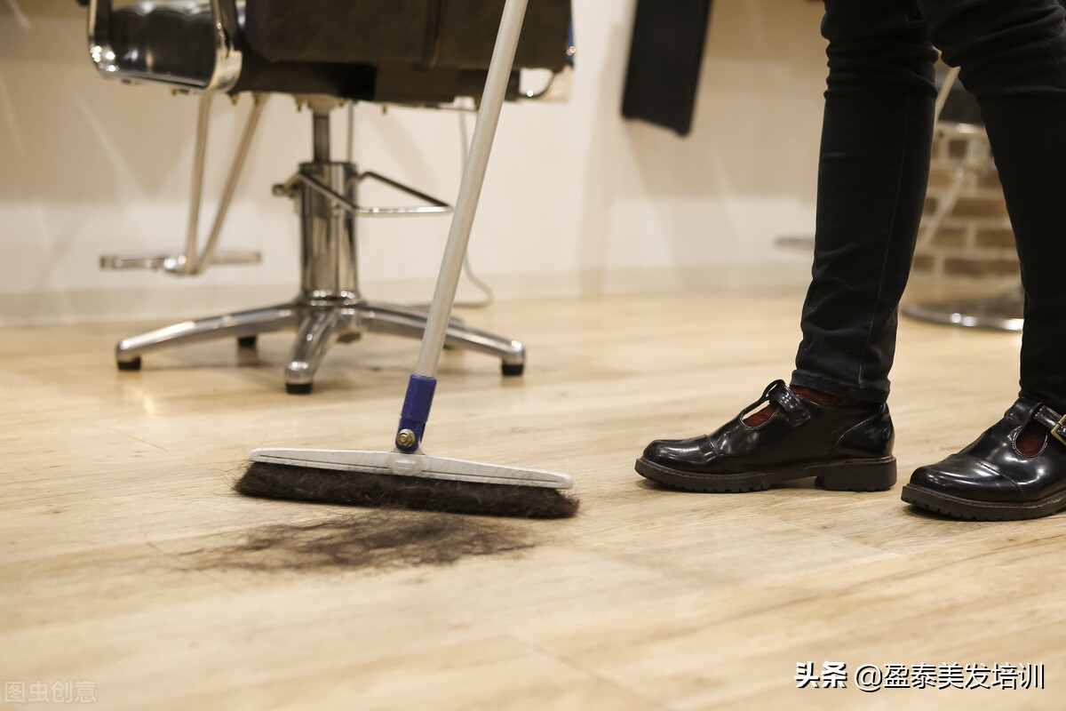 美发初学者怎么学染发,美发初学者如何学习