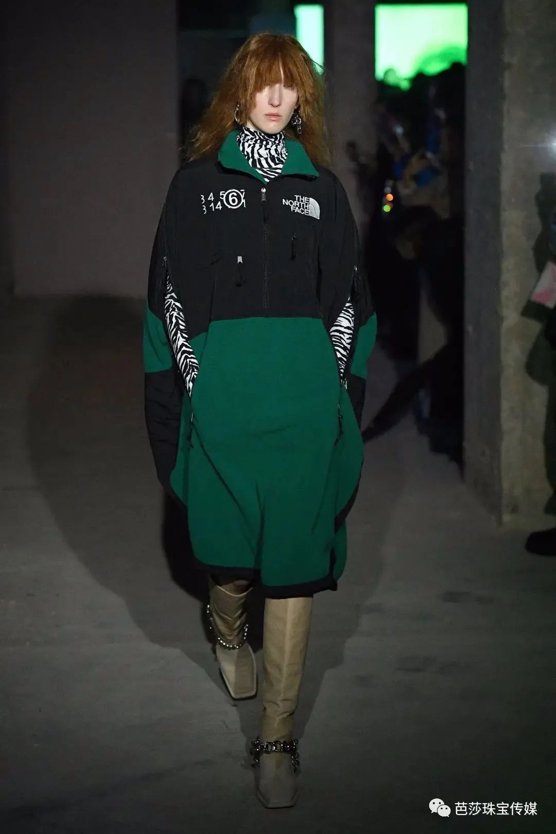 整天研究无聊的穿搭,一天到晚研究穿搭