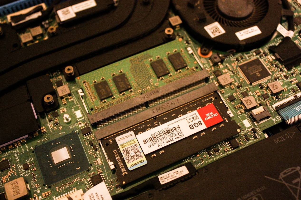 戴尔g33579怎么样,戴尔g3笔记本电脑可以升级内存嘛