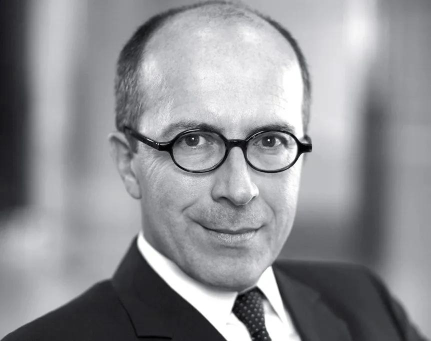 lvmh股价暴涨,lvmh公司股价