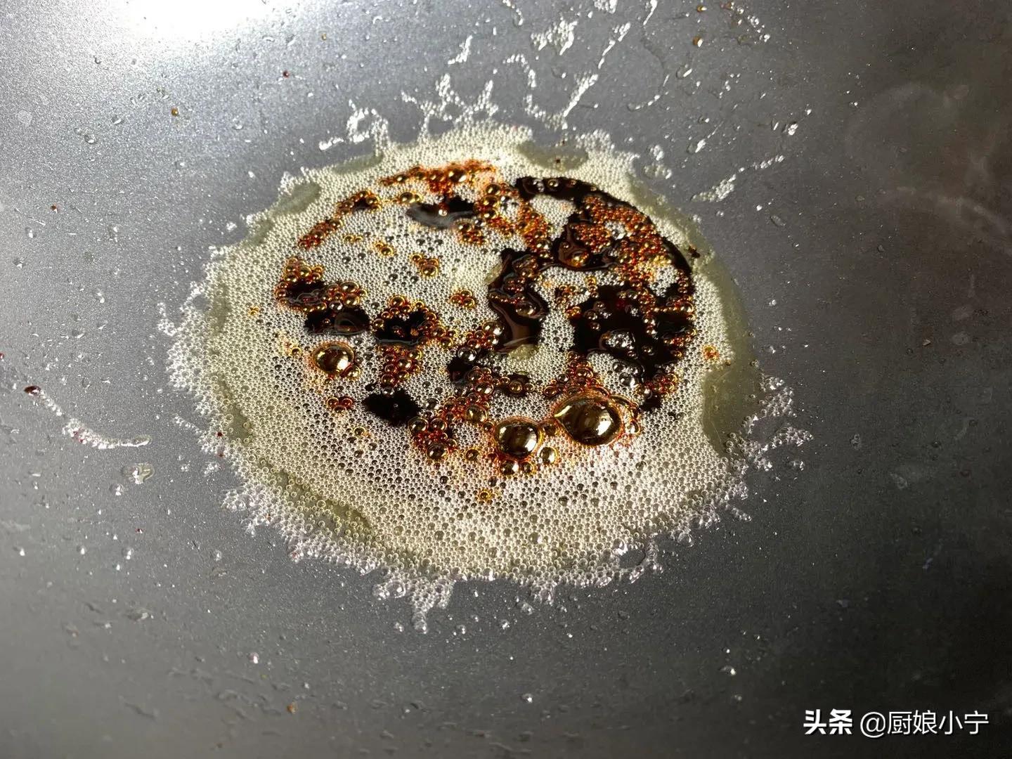 炒糖色不苦不老的诀窍,炒糖色有点苦怎么补救