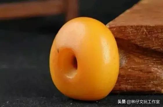 怎么分辨老蜜蜡戒指真假,老蜜蜡单珠怎么鉴定真假