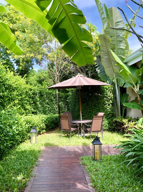 三亚高端酒店一线海景房推荐,三亚市区值得去住的别墅酒店