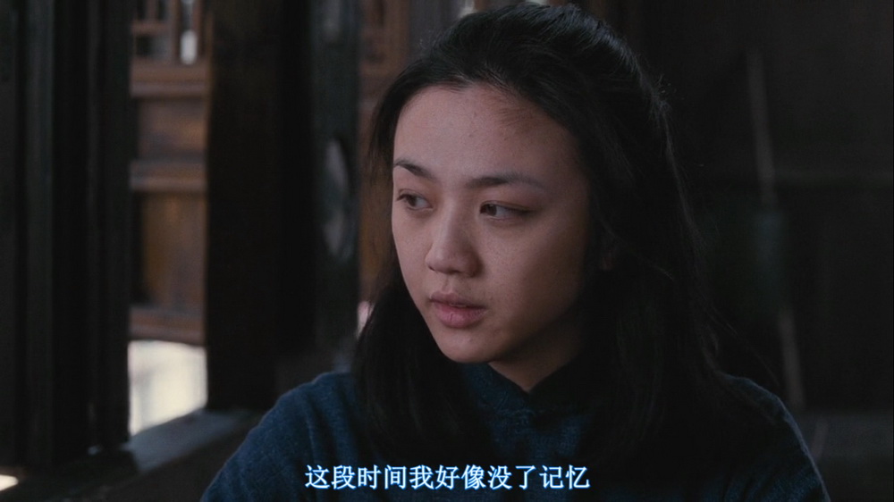 重看《色戒》,四个吸烟镜头,完美诠释出王佳芝的成长与挣扎