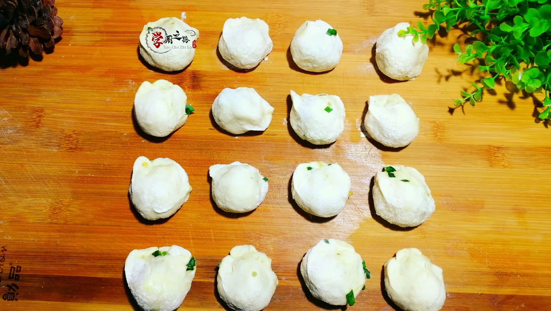 水煎包顶部不太熟怎么办,水煎包底子怎么不黄