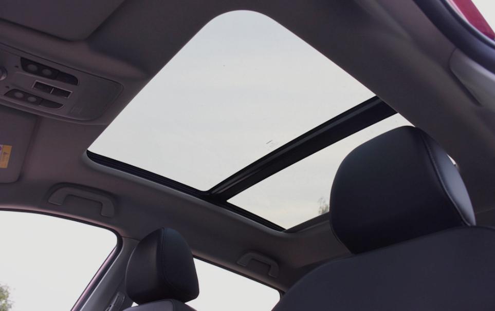 新款哈弗h2创享版,哈弗h2两驱创享版风尚型