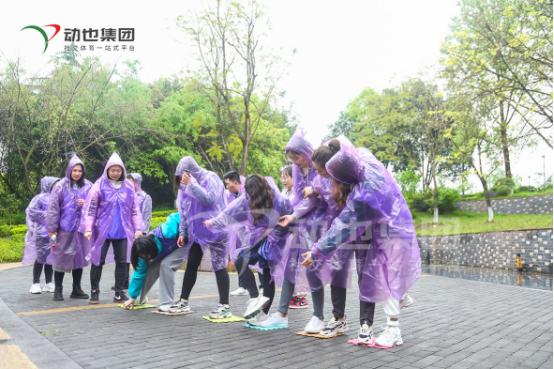 团建遇暴雨如何让活动效果不减反增？丨涪陵团建拓展丨重庆团建