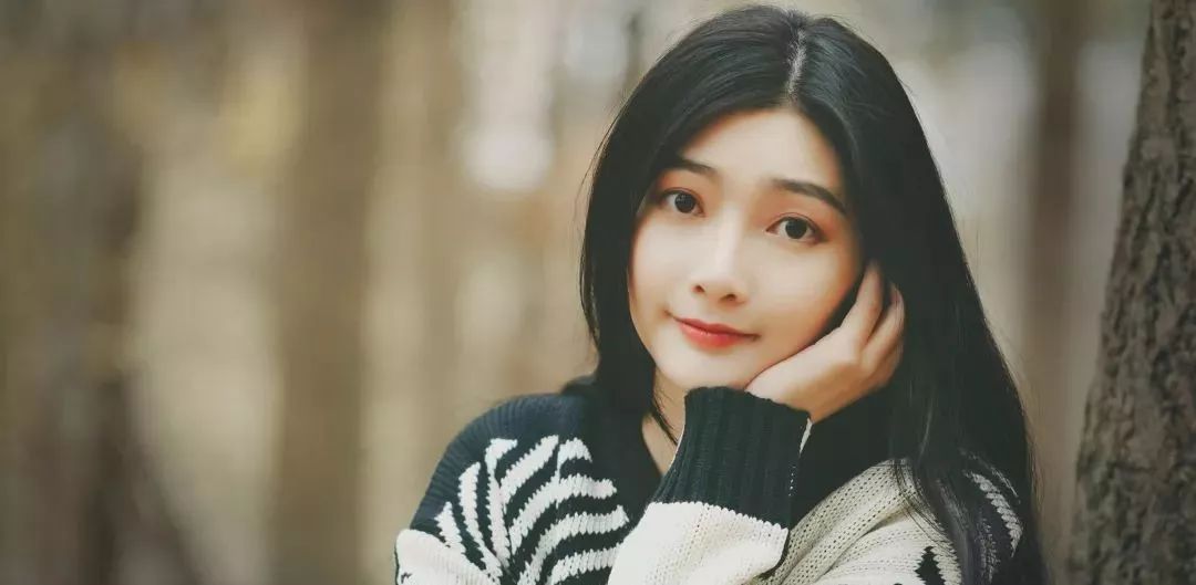 女人回复嗯嗯哦哦什么意思,女孩总是回复嗯嗯哦哦