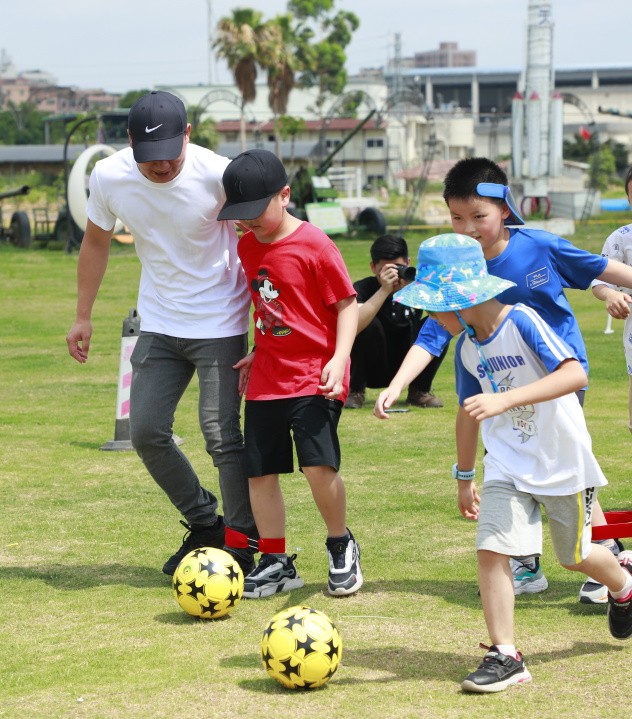 罕步教育2021年虎英小学203班亲子春游活动｜阳光行快乐游