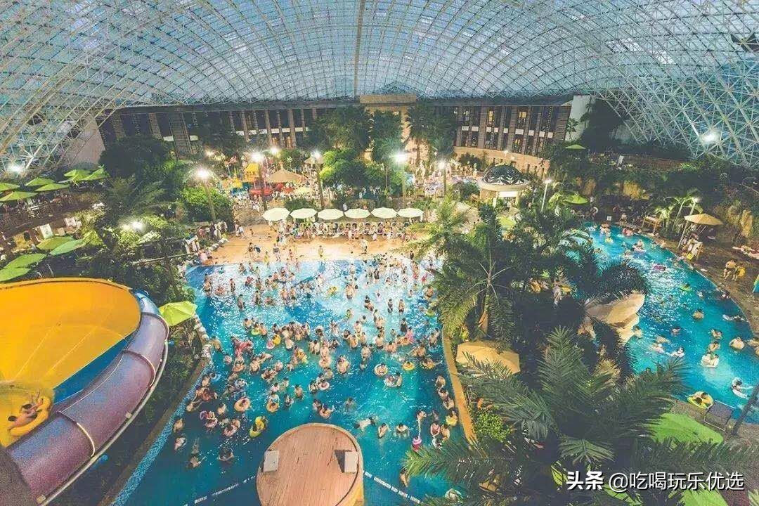苏州四季悦室内温泉水乐园,万圣“捣蛋水球大战”、精灵汤池…