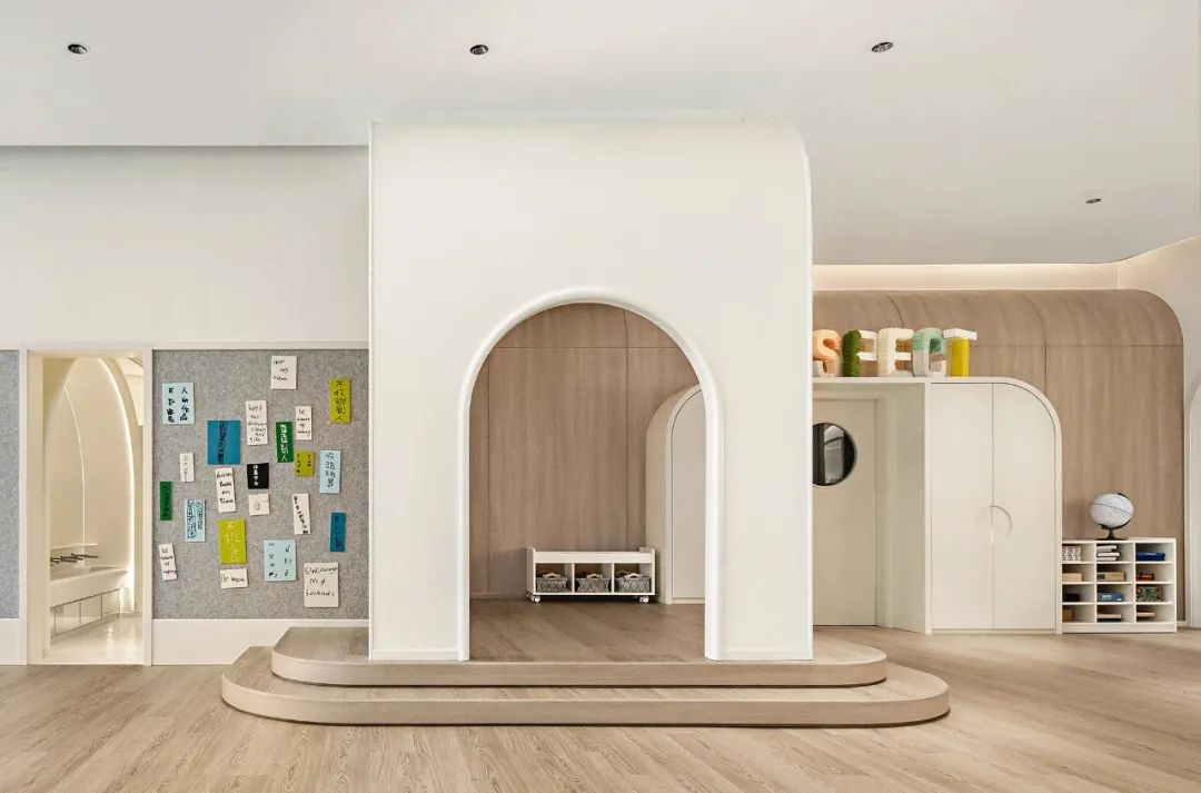 名人孩子做校友,14年稳居深圳C位的戏剧幼儿园,满足了我的期待