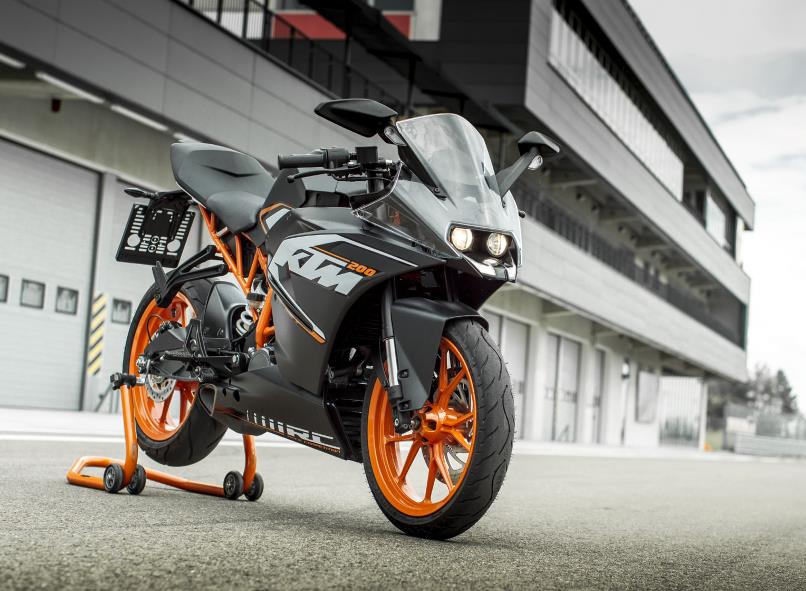 ktmrc390测试,ktmrc390老款油耗实测