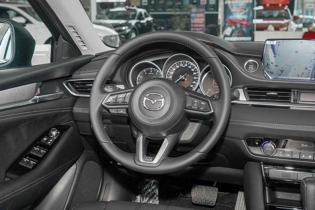 马自达阿特兹20192.0值不值得买,马自达阿特兹买2.5还是2.0的好