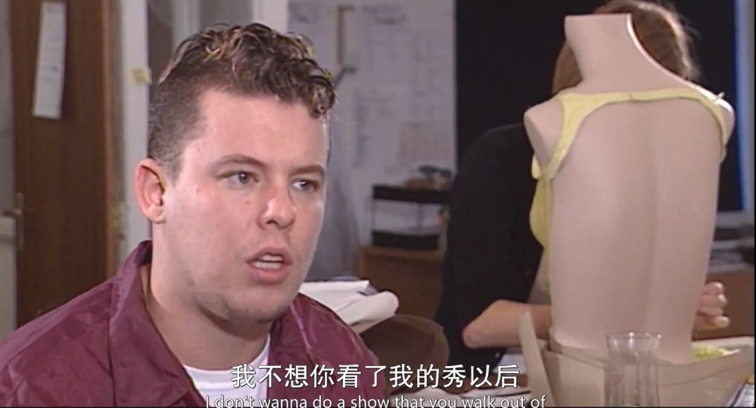 麦昆在时尚界的地位,时尚鬼才麦昆