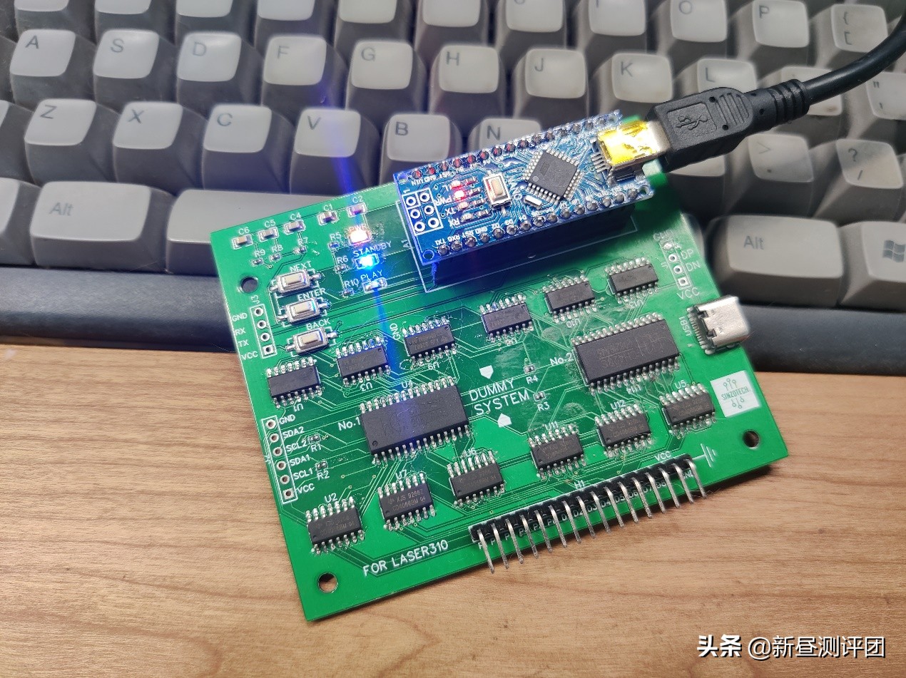 36年前香港设计制作的电脑是什么水平？Laser310与VTech