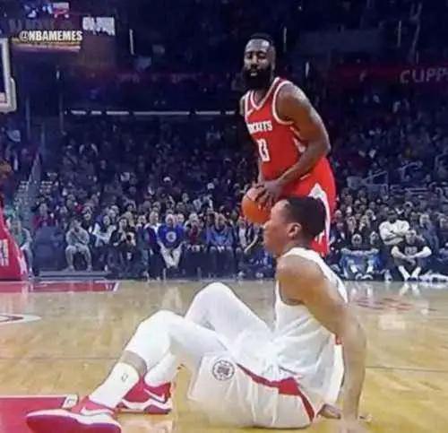 nba精彩绝杀瞬间科比,科比绝杀雷阿伦视频