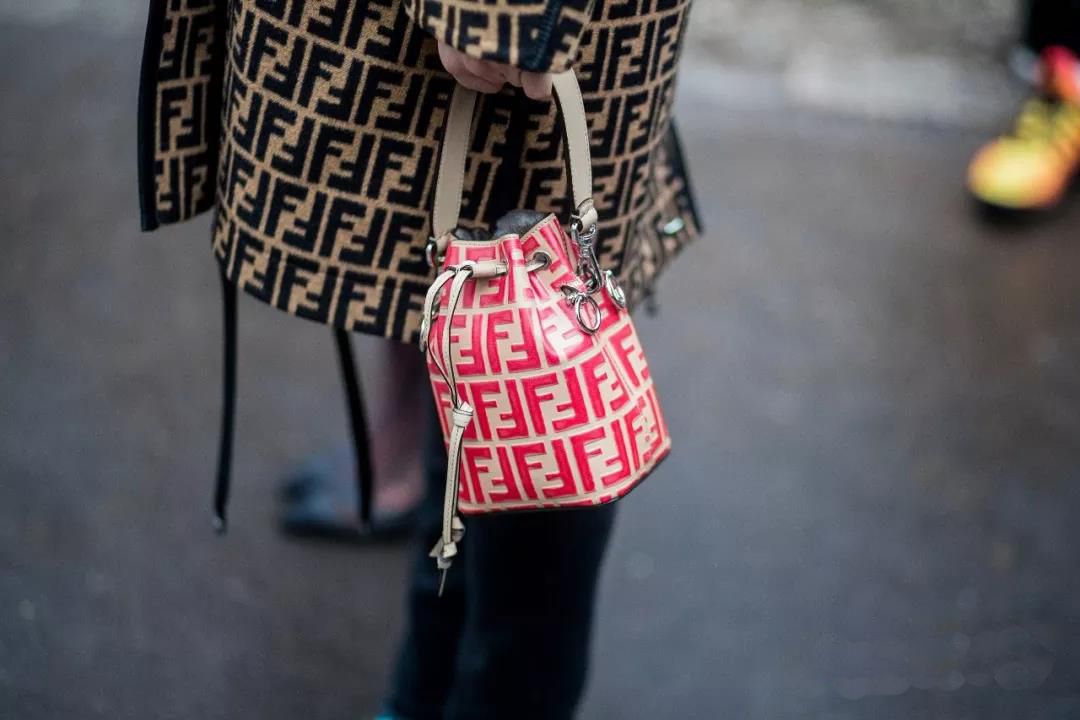 年度最佳新款包包,2019最火包包年度大赏