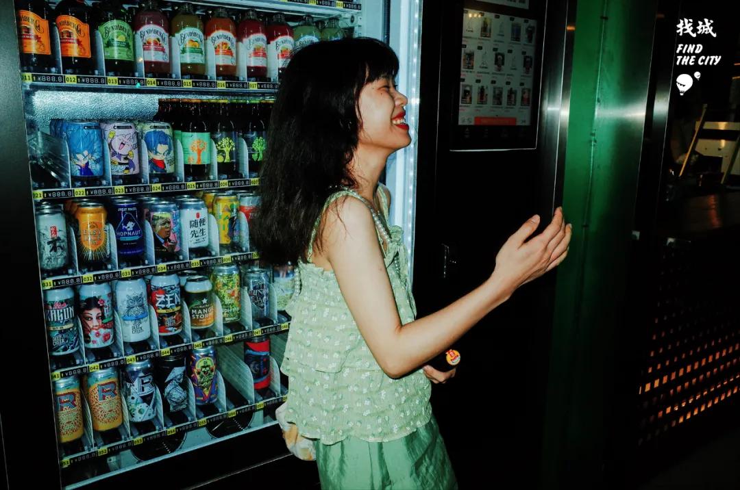 在这家打酒站，我喝到了最放松的一杯精酿