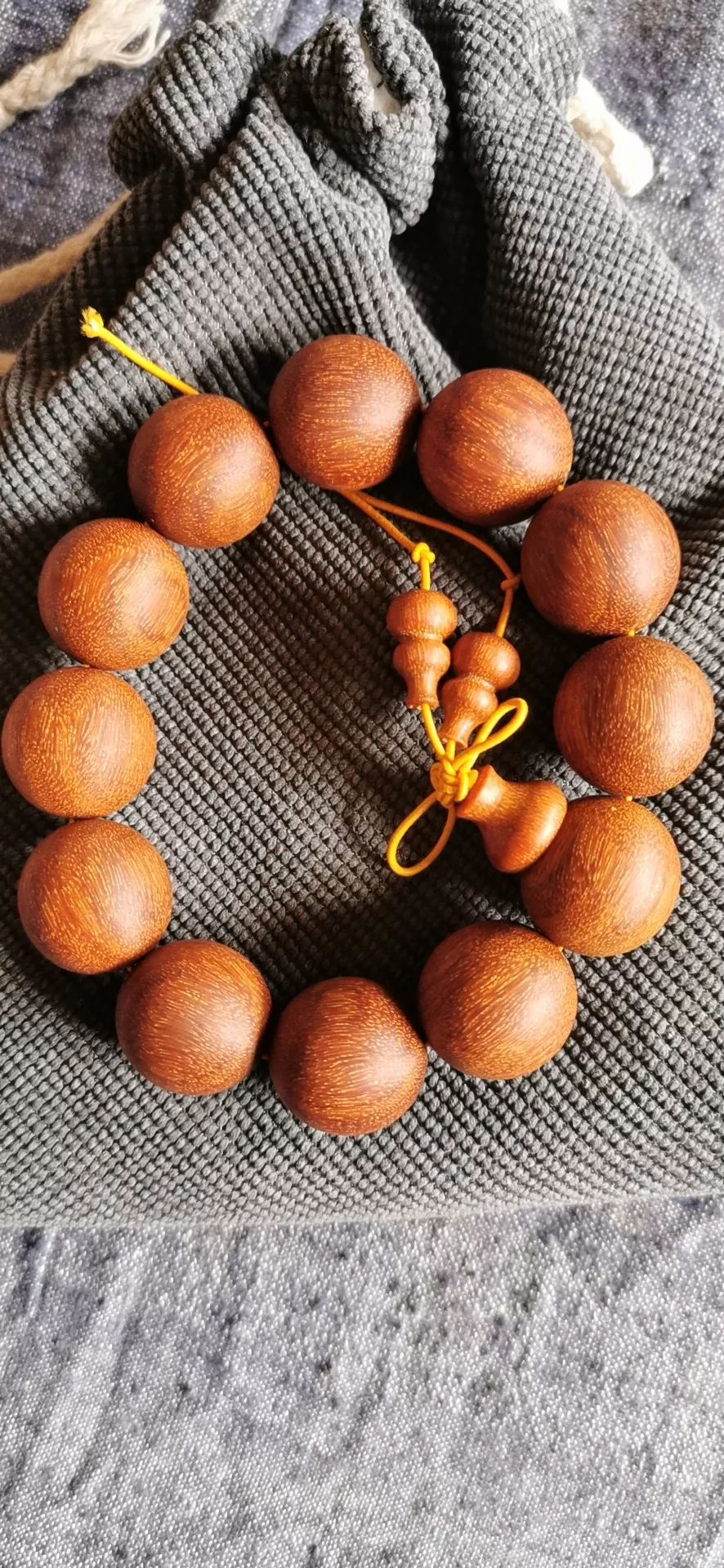 小叶紫檀正宗老料金星价格 (无金星老料紫檀价格如何)