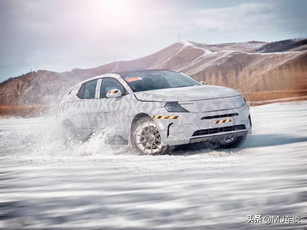 拜腾m-byte量产版下线,南京拜腾m-byte工厂试生产启动