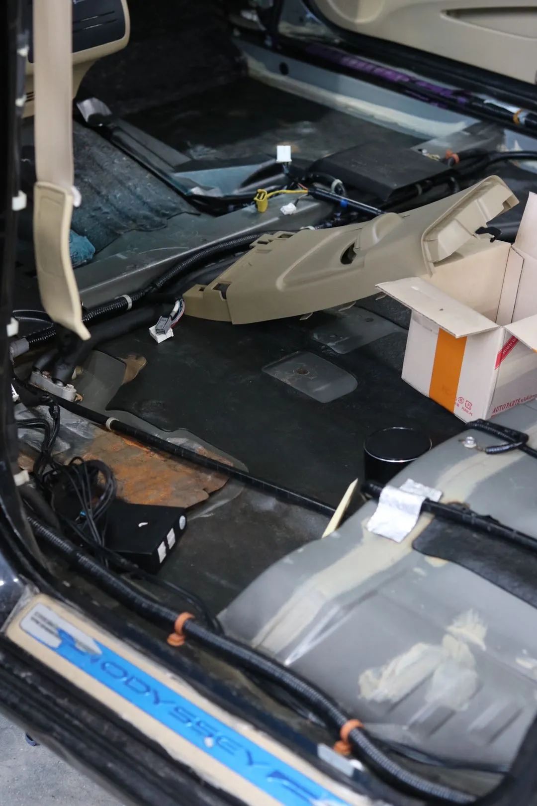 怪兽修车翻新奥迪q7,怪兽修车老车翻新