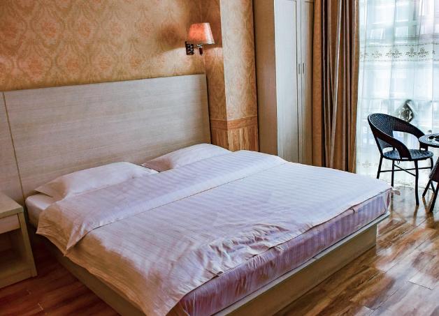 双人床宽1.8米还是1.5米好,卧室单人床和双人床尺寸建议