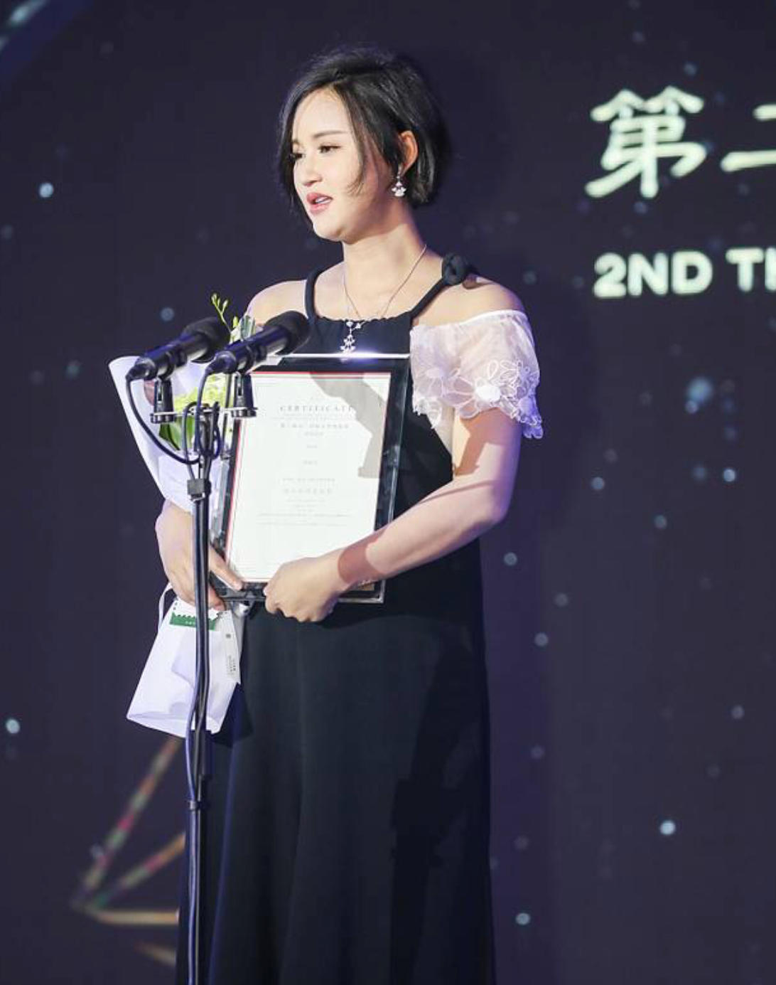 霍思燕怀孕胖到170斤照片,明星怀孕都胖了多少斤