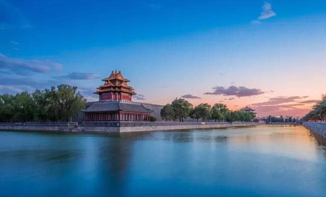 高考古诗艺术手法,高中语文古诗一般有什么手法