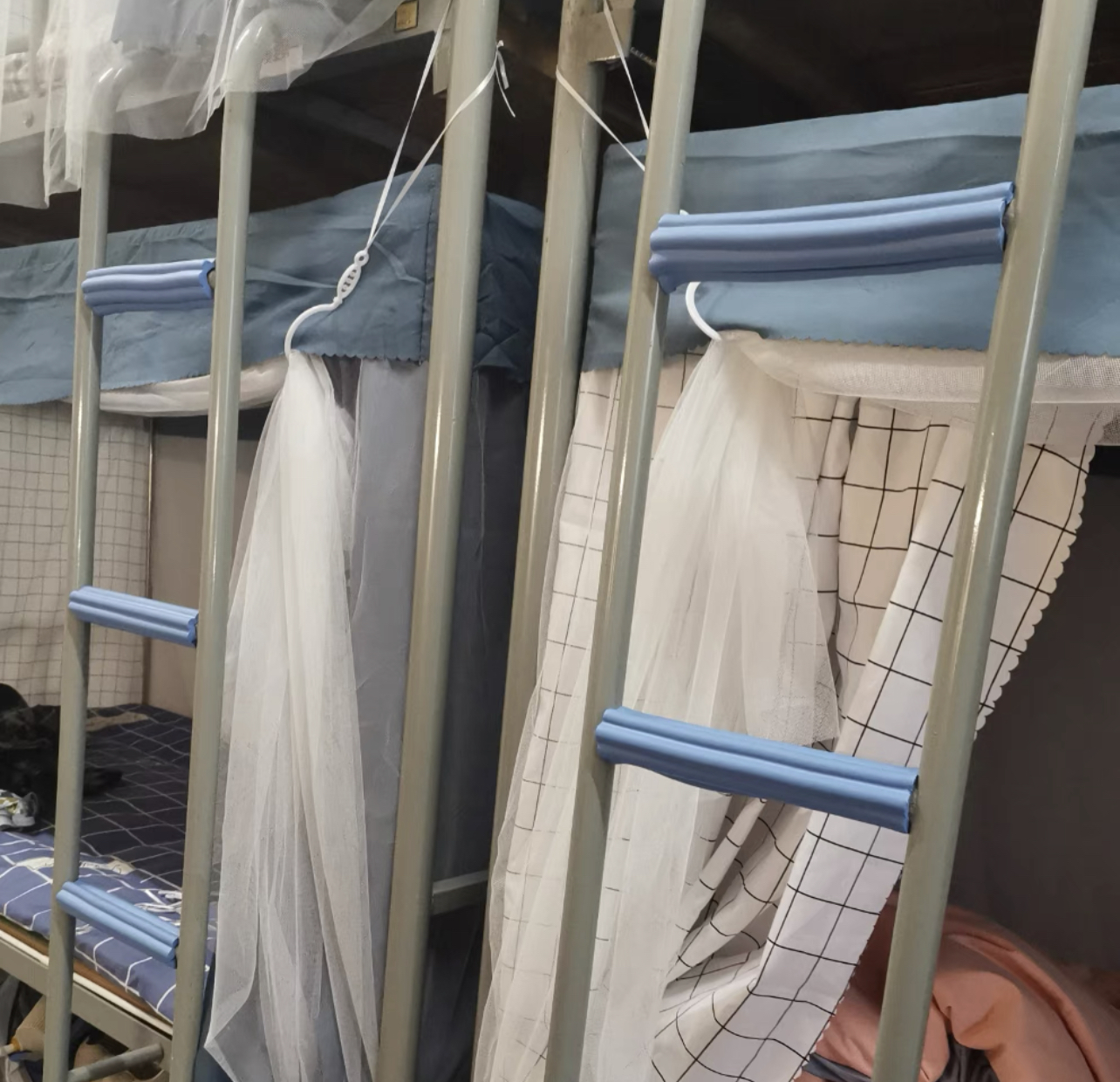 大学宿舍必不可少的小物件,大学宿舍必备物品清单100个图片