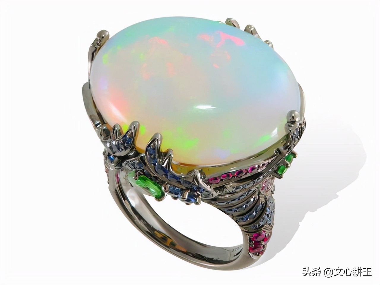 世界上最昂贵的宝石之一——欧泊