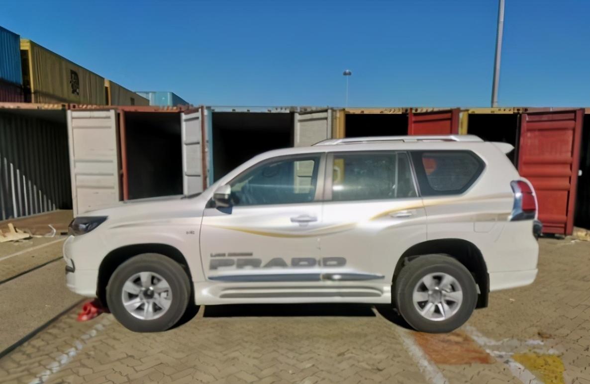 新款普拉多多少钱一辆四驱,2022款普拉多cvt变速箱