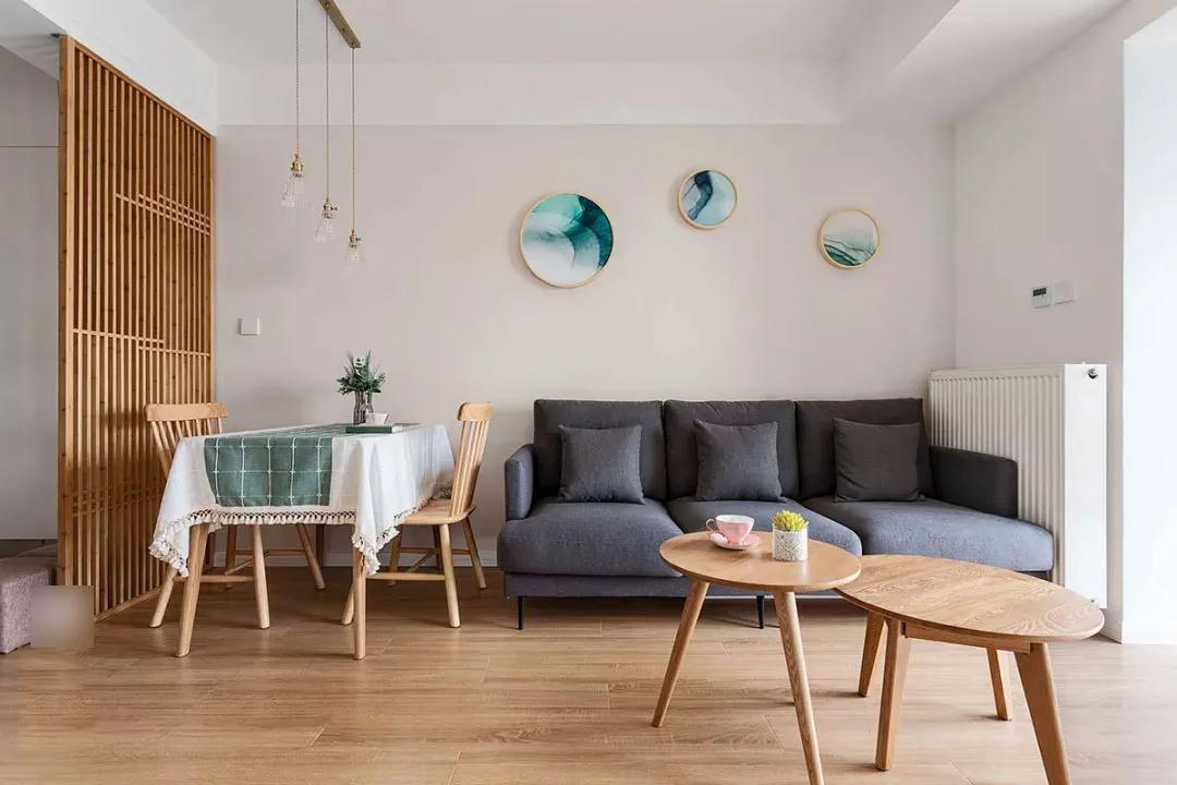 泛黄白墙、陈旧水晶灯统统过时!91㎡二手房用改造证明脱胎换骨