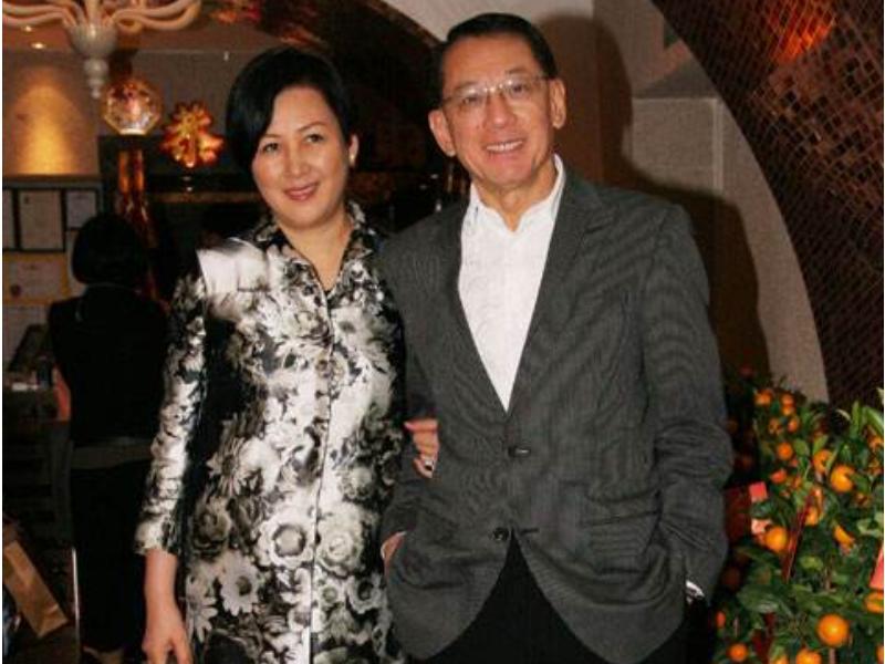 英皇老板杨受成和李嘉诚,英皇老板杨受成几个儿子