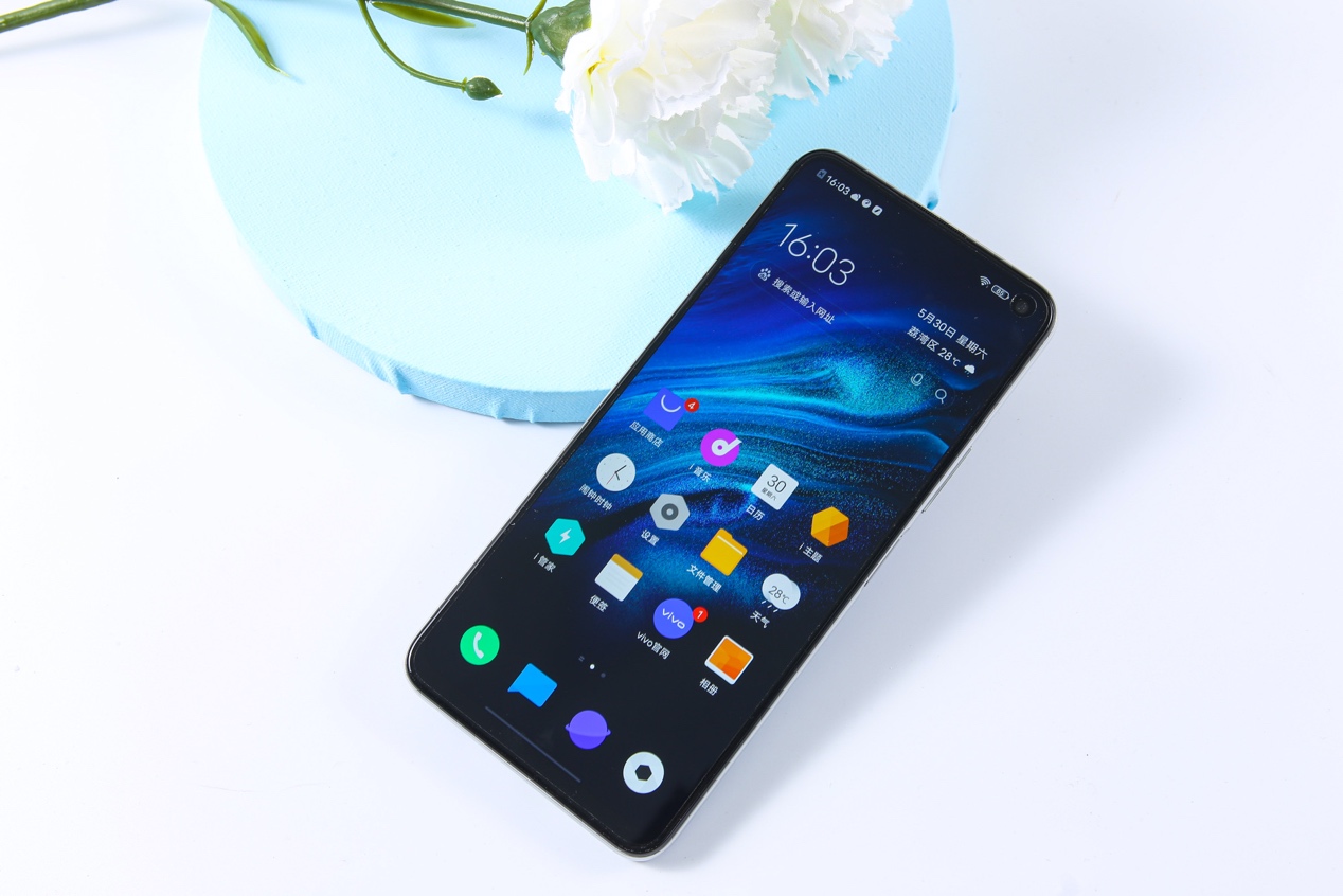 两千元以下真香手机,两千元游戏真香机