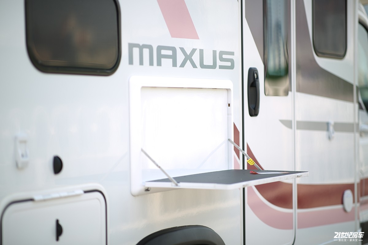 了解上汽大通maxusv90最新动态,上汽大通maxusv902023款2.0t短轴低顶