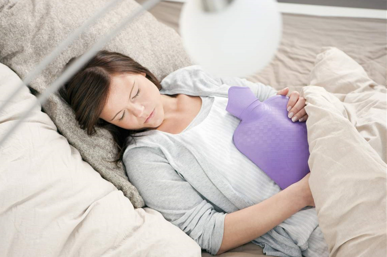 怀孕后恶心呕吐怎么缓解,孕期便秘头晕呕吐怎么回事