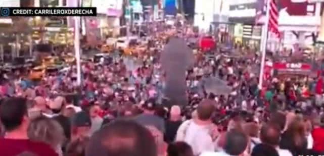 美民众已草木皆兵：摩托车回火当枪声，数千人集体奔逃，至少18伤