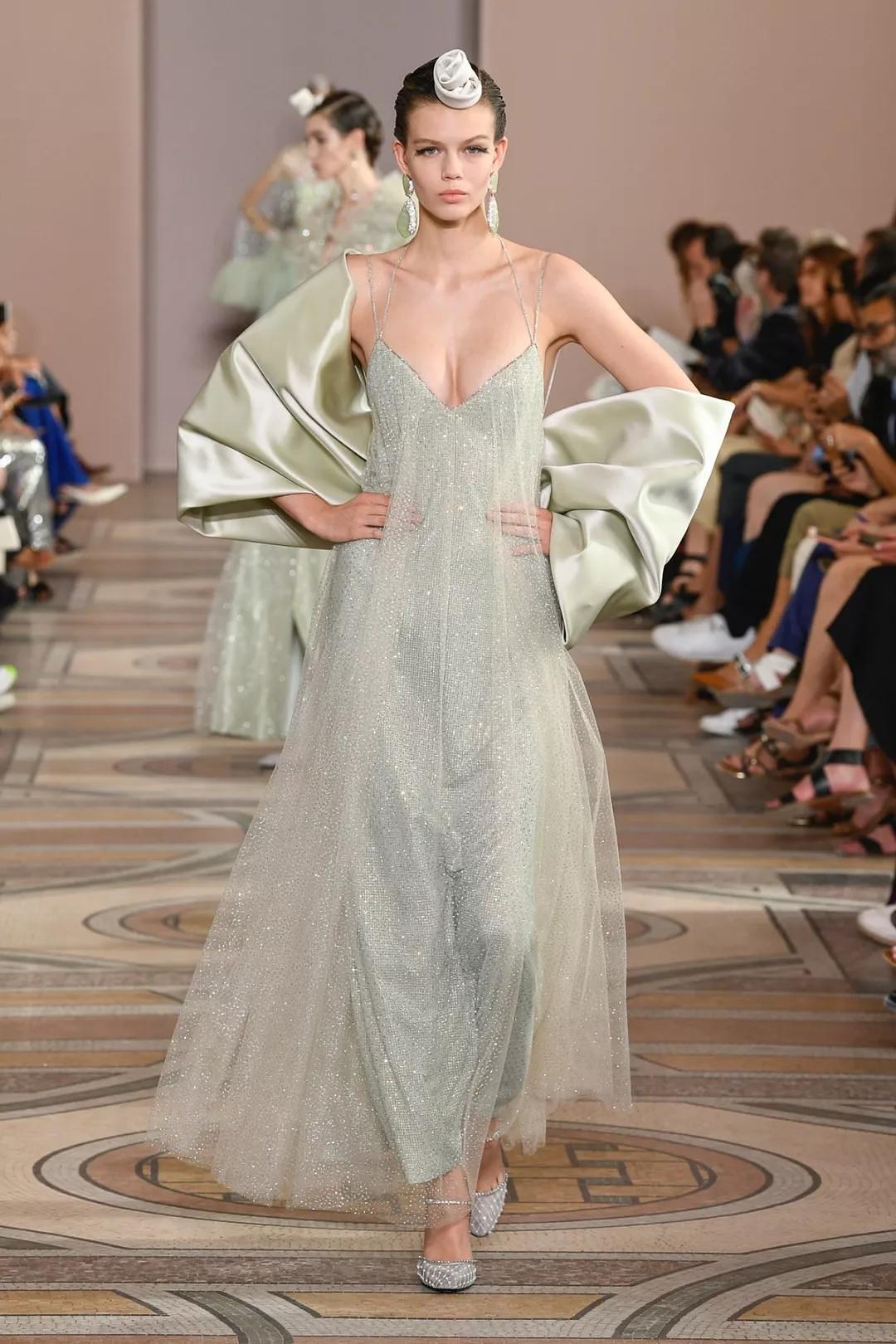 优雅不是炫耀,阿玛尼高定装