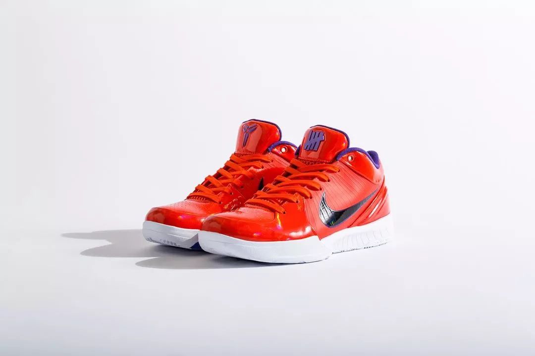 鞋穿不炒|热门鞋款暴跌,AJ1红丝绸降了4K+,YEEZY满天星降了6K+