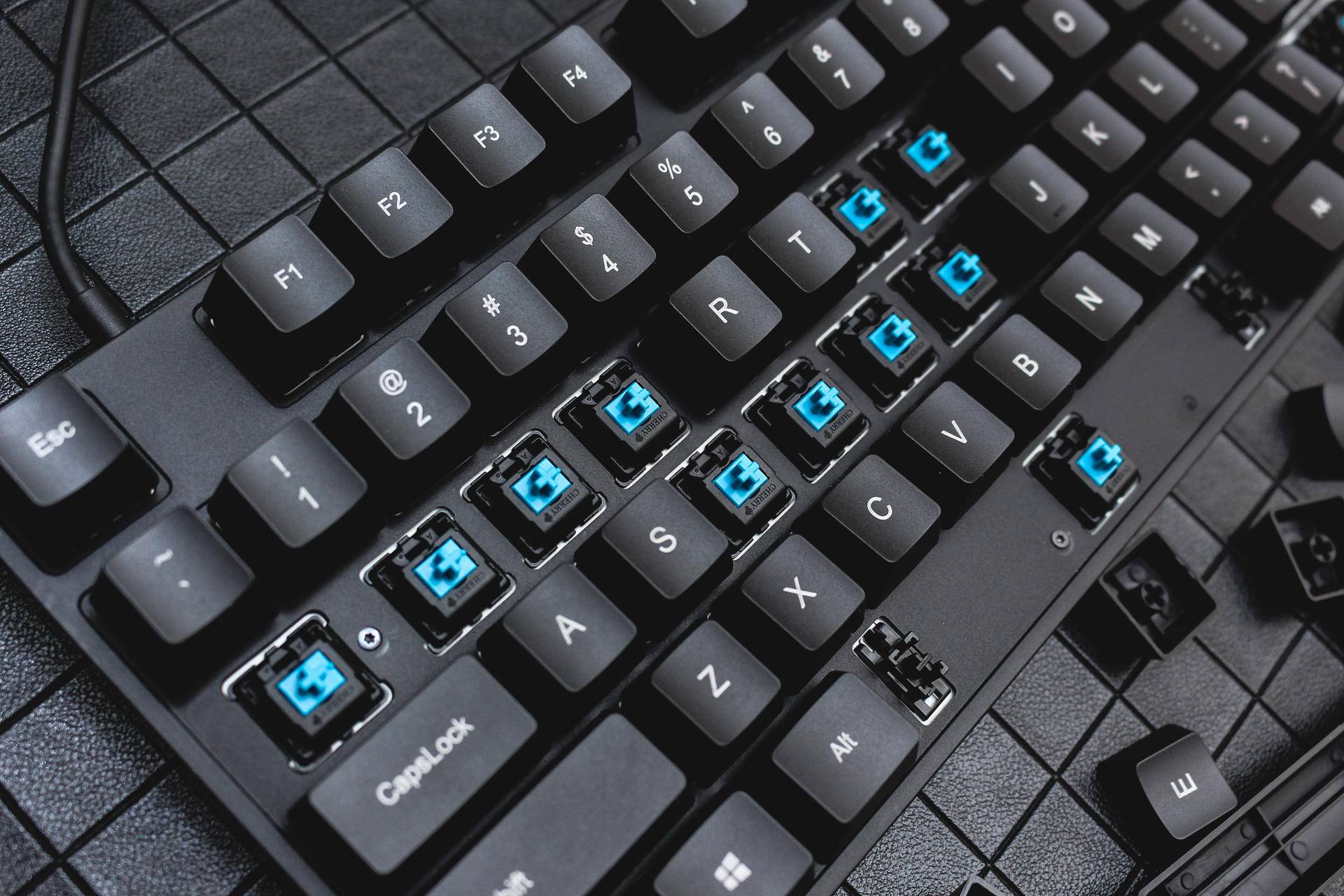 前行者cherry青轴键盘,cherrymx青轴键盘