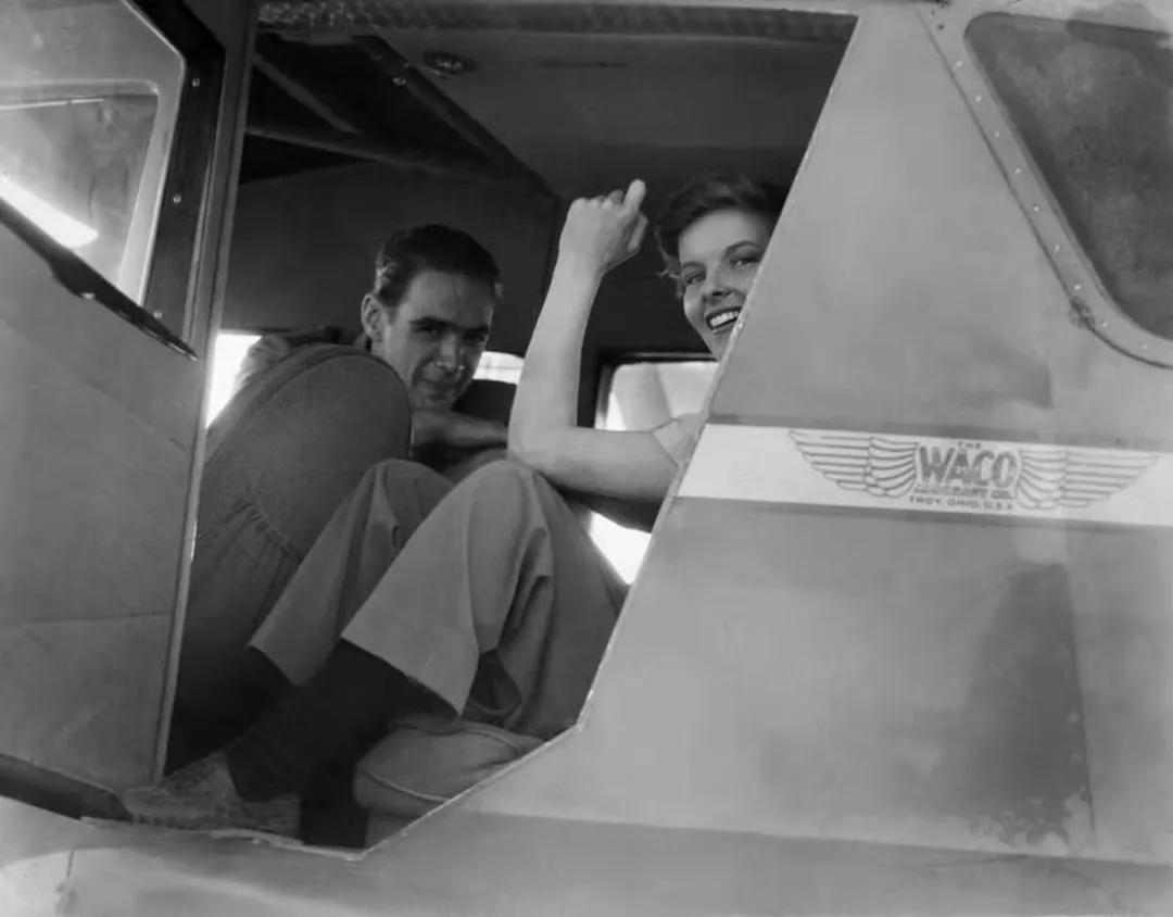 地球太烦了，这个男人居然想带全人类飞向天空