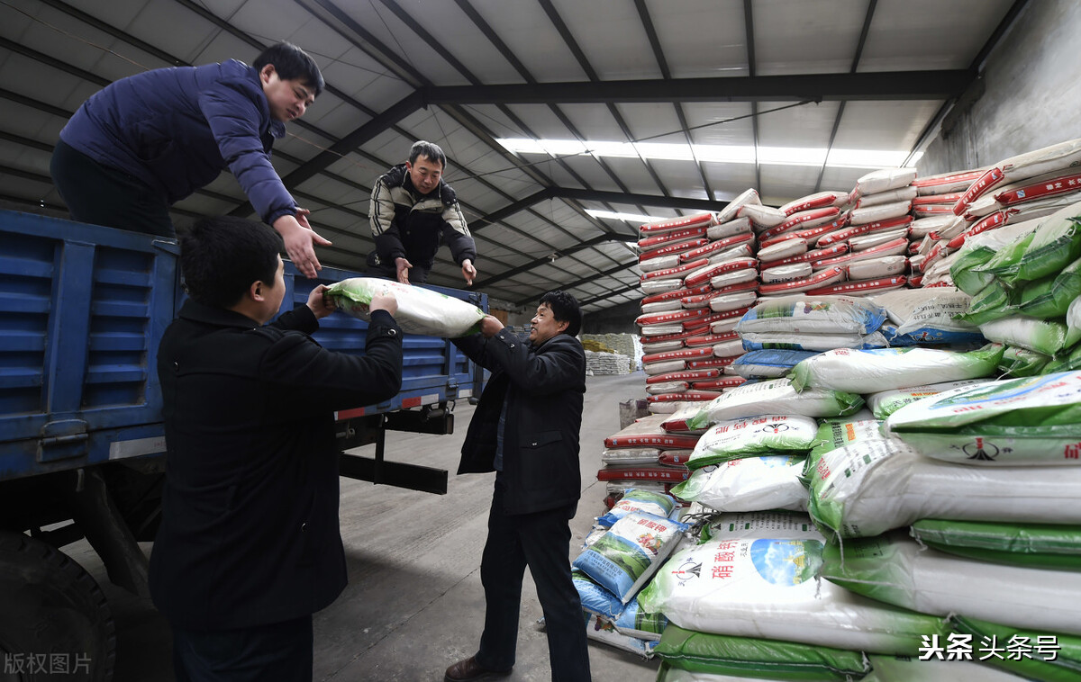 浜戝崡鍗栬偉鏂欒禋閽卞悧,鍗栬偉鏂欒禋閽卞悧