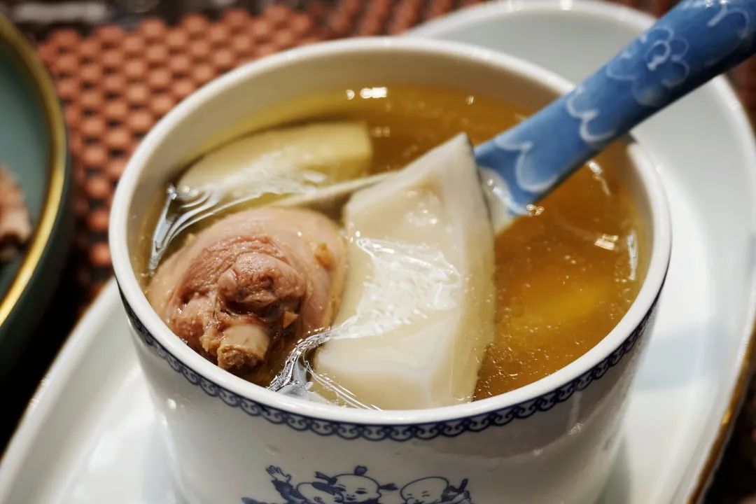 我们花了两个月，为你吃出这份攻略