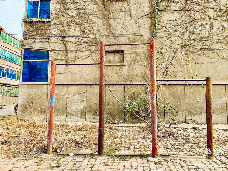 新安老家怀旧行，洛玻砂岩矿成为历史，洛阳水泥厂辉煌不再